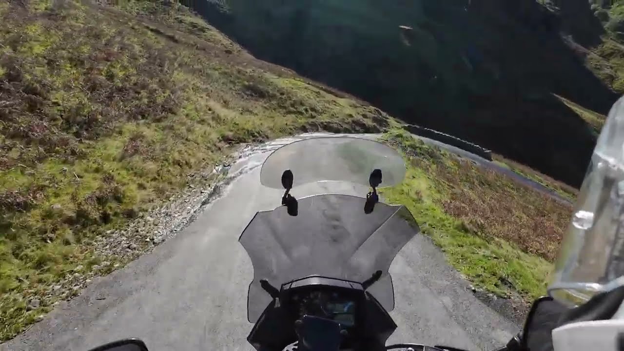 Hardknott Pass both ways (east to west and west to east) DL650 lake District 