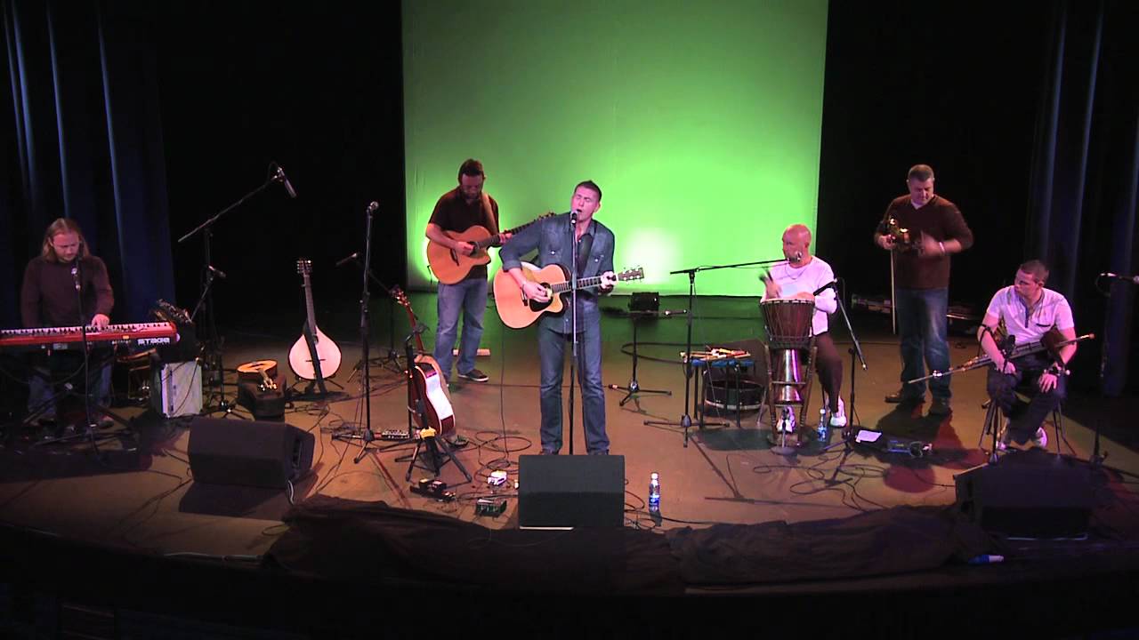Damien Dempsey Plays Liberty Hall ( Part 1 )