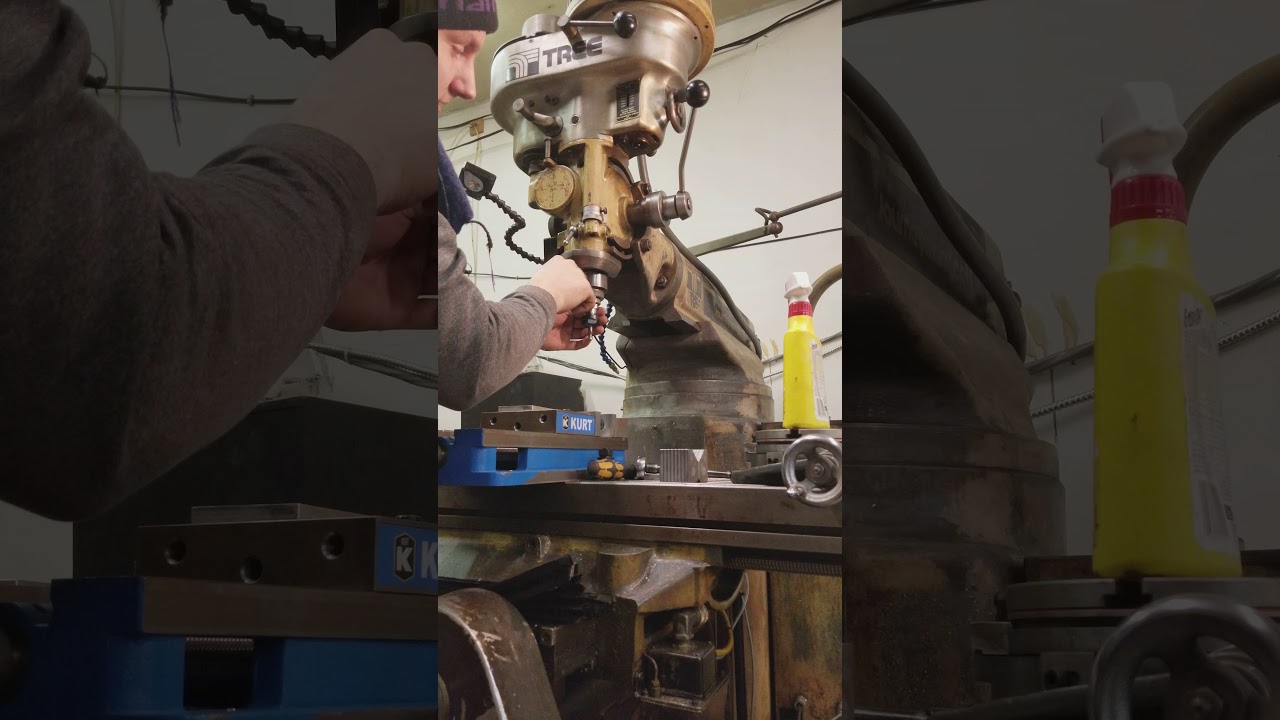 Adjusting and using Tree milling machine's Z collet system