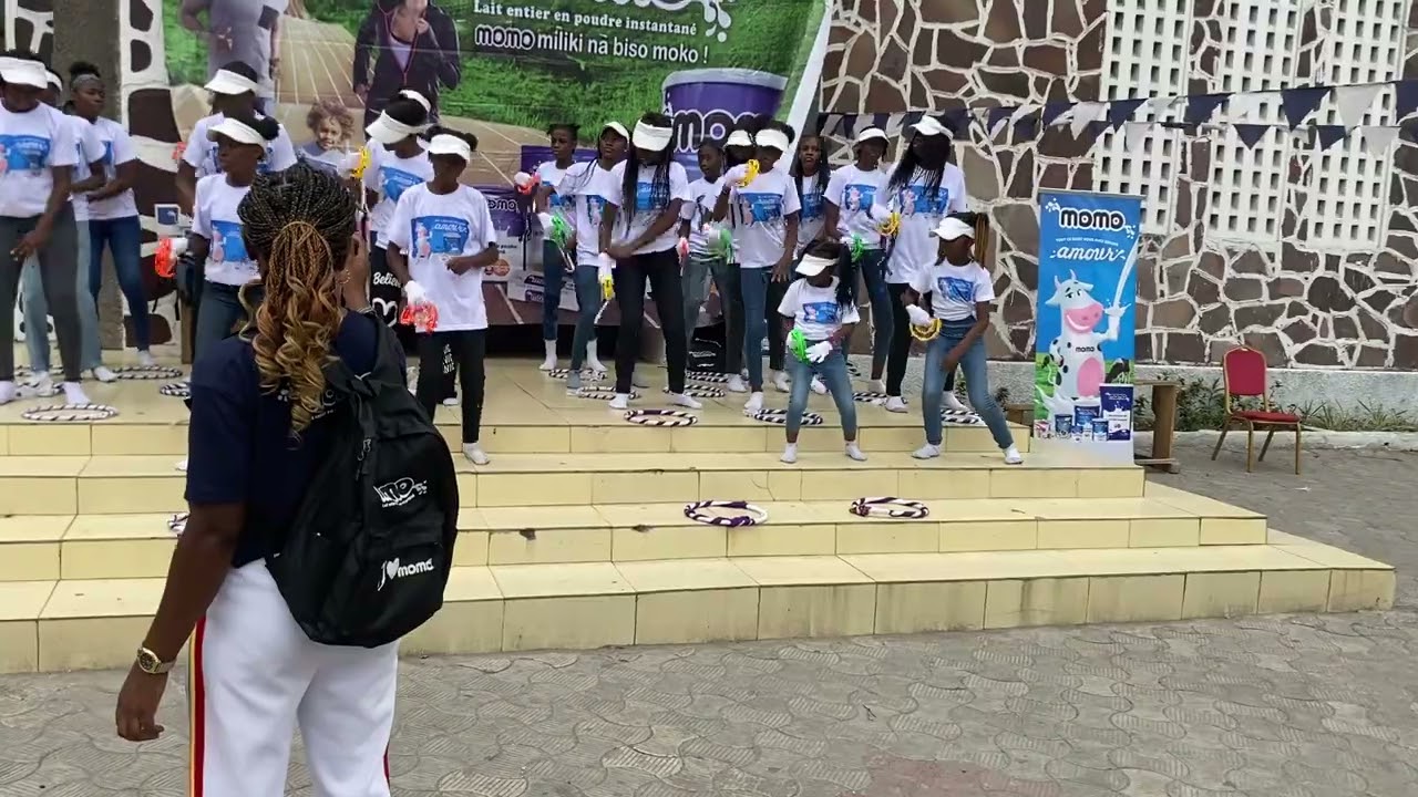 mouvement gymnique, chant ada
