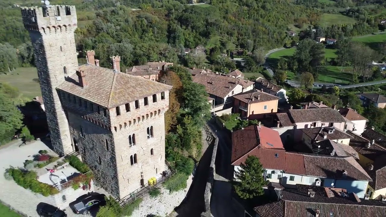 DJI MINI 2 SE : Castello di Trisobbio 05 10 25