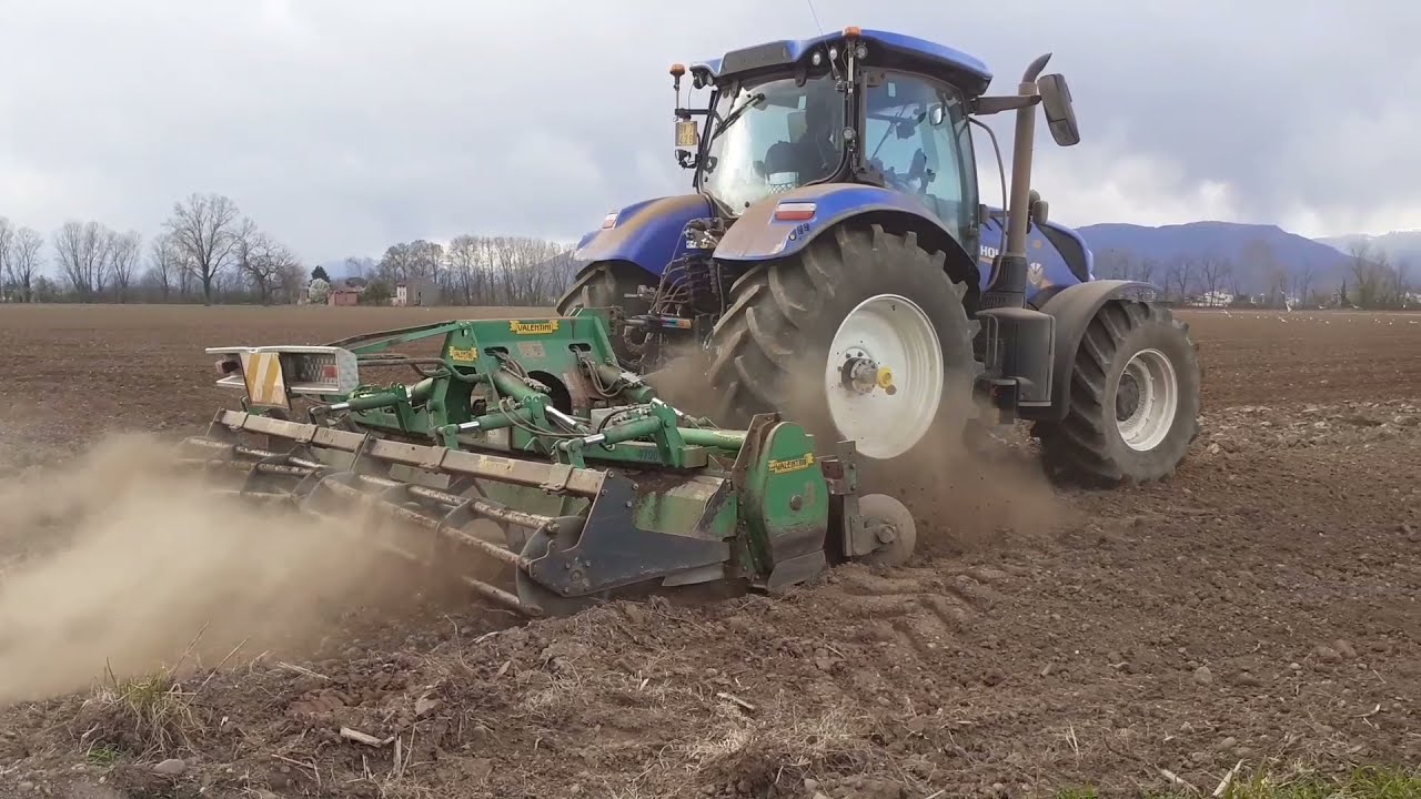 NEW HOLLAND T7 225 + VALENTINI maxi squalo 4700 | GANASSIN