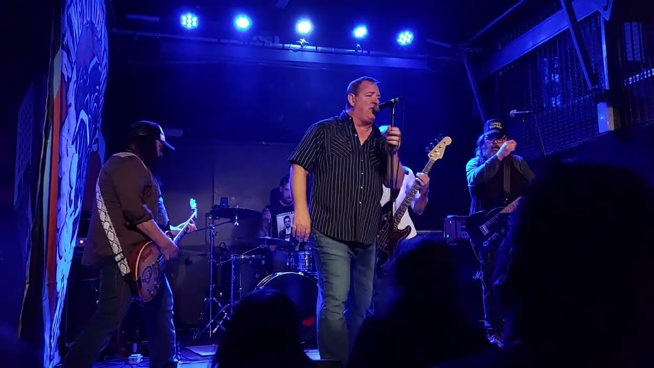 NINE POUND HAMMER live @ La Deskomunal, Barcelona, Spain (28/10/25)