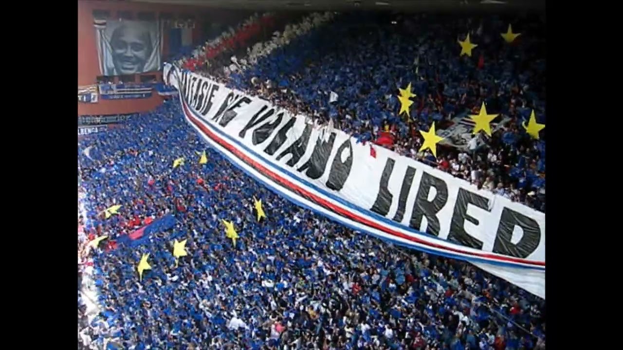 Sampdoria - Inter 2004/2005  - Gradinata sud in azione - ultras Sampdoria - coreografia iniziale