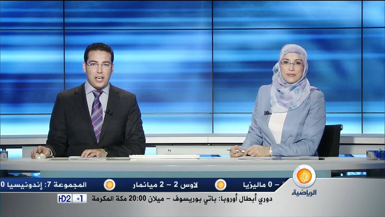 أولى لحضات إفتتاح قناة الجزيرة الرياضية الإخبارية 01/11/2011