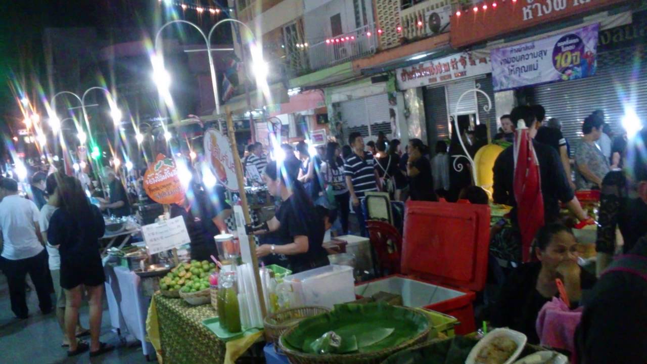 2016 Hatyai Downtown - Weekend Saturday Evening Walking Street Markets