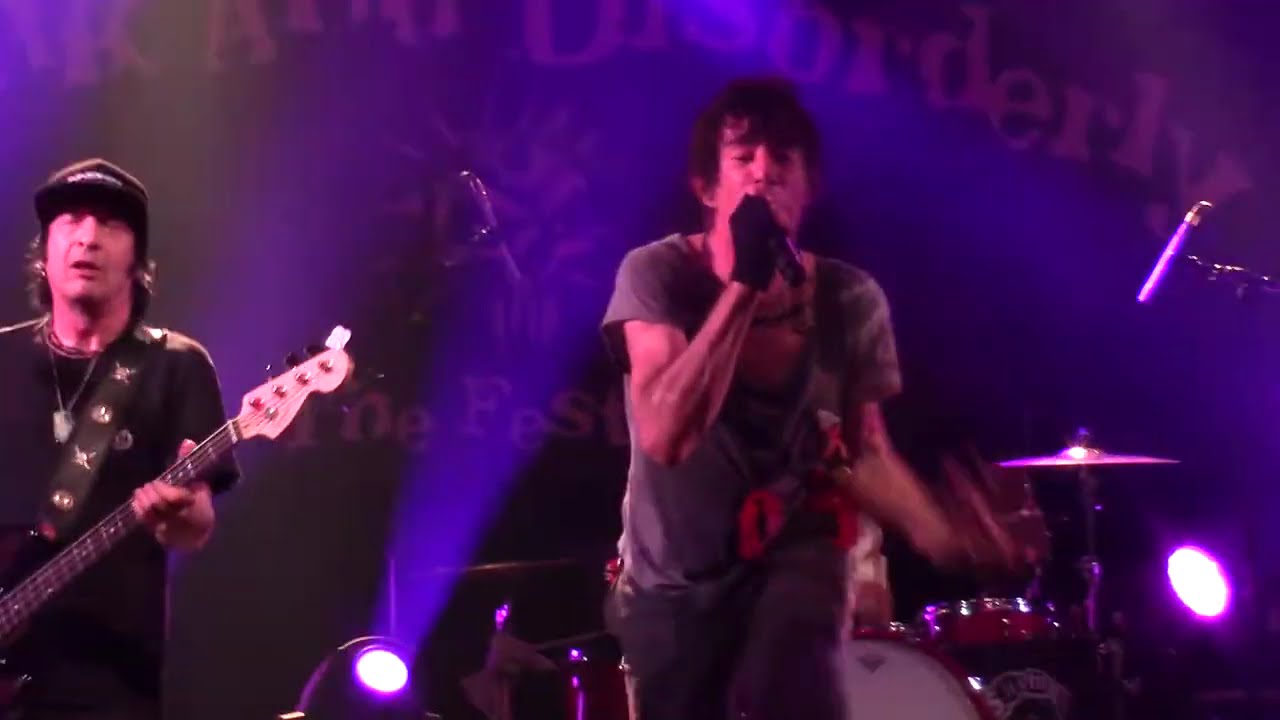 Sham 69 - Angels with Dirty Faces (Punk And Disorderly 2017 Berlin) [HD]