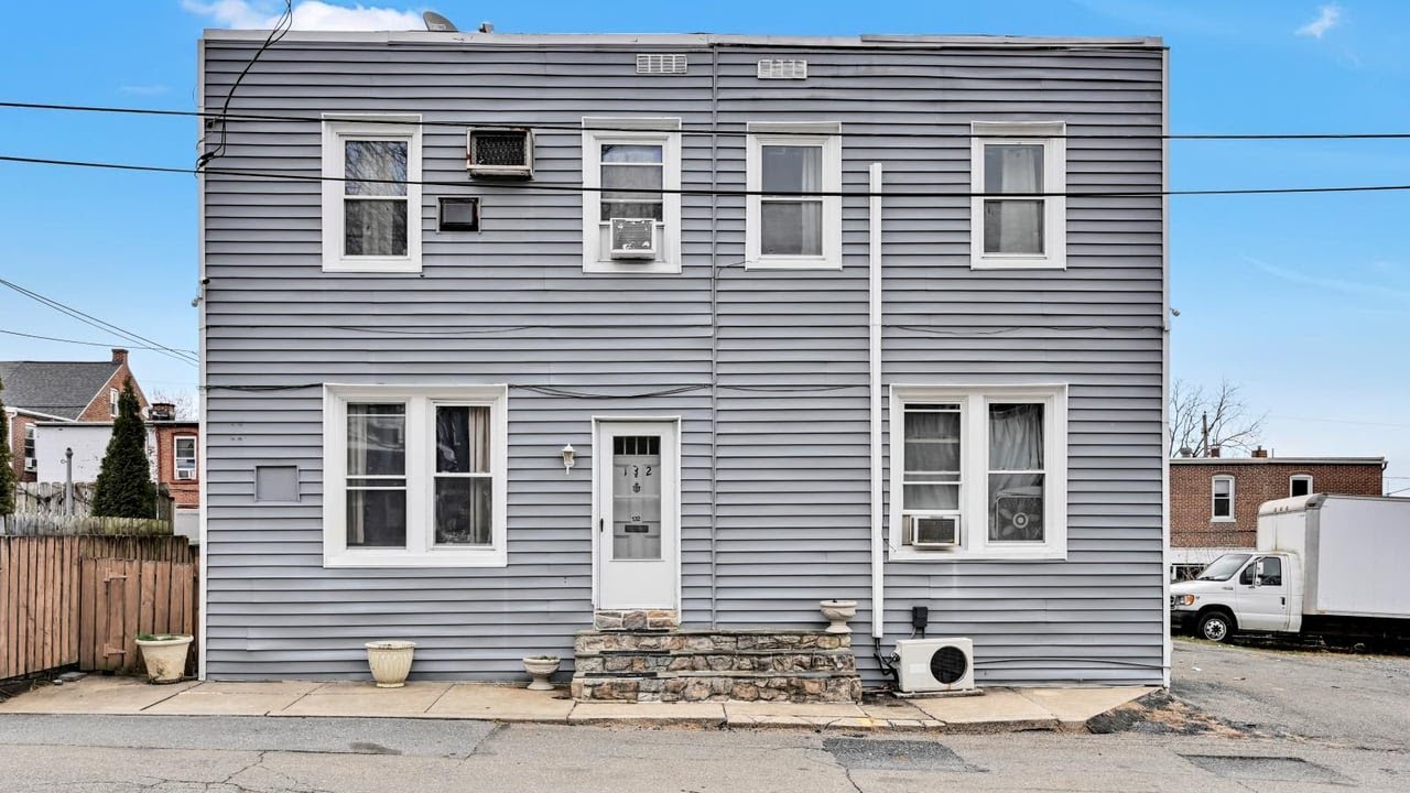 132 Reo Ave, Lancaster, PA