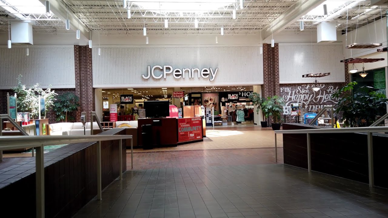 North Grand Mall (Ames, IA) - lively mall with some retro 1970s areas