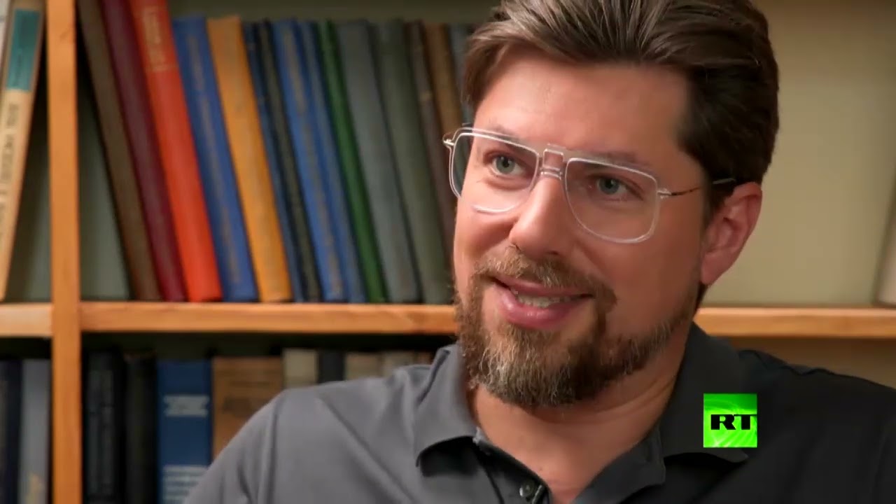 رحلة فى الذاكرة حلقة عن نظرية الأوتار string theory