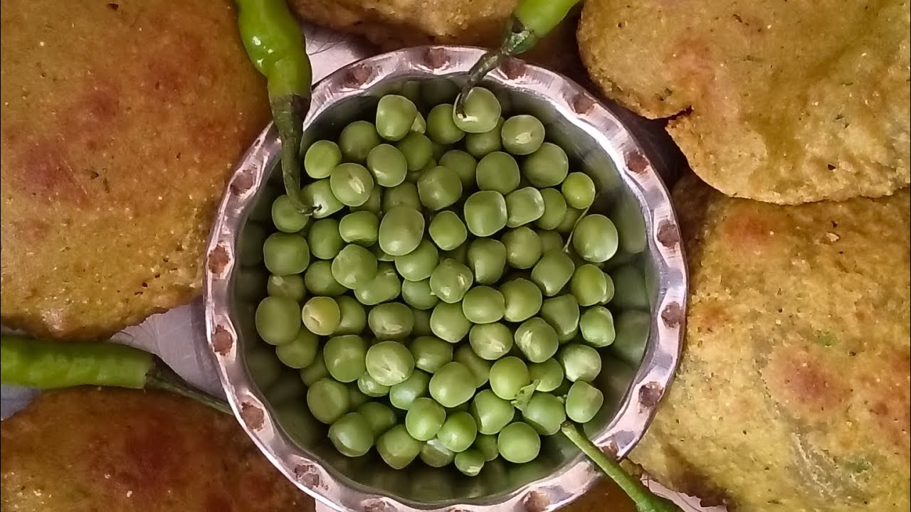 Matar Puri// పచ్చి బఠానీతో మసాలా పూరి#north Indian style matar puri #recipe #video #viral 