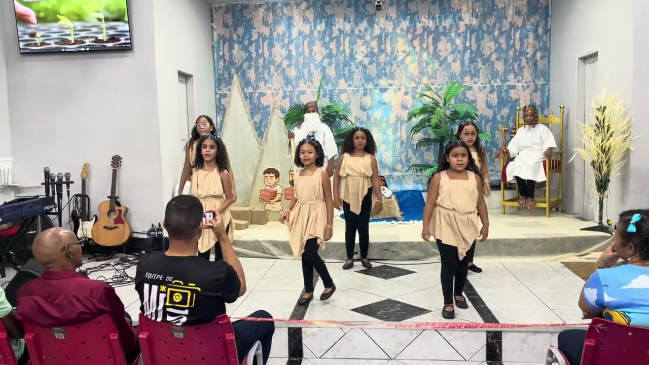 Coreografia Pirâmides de Faraó - Congresso rede de crianças 2025