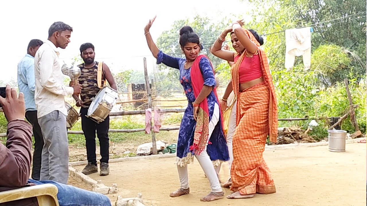 अन्टियो का देसी बैंड बाजा बघेली डांस band baja dance Rewa #praphullrewa