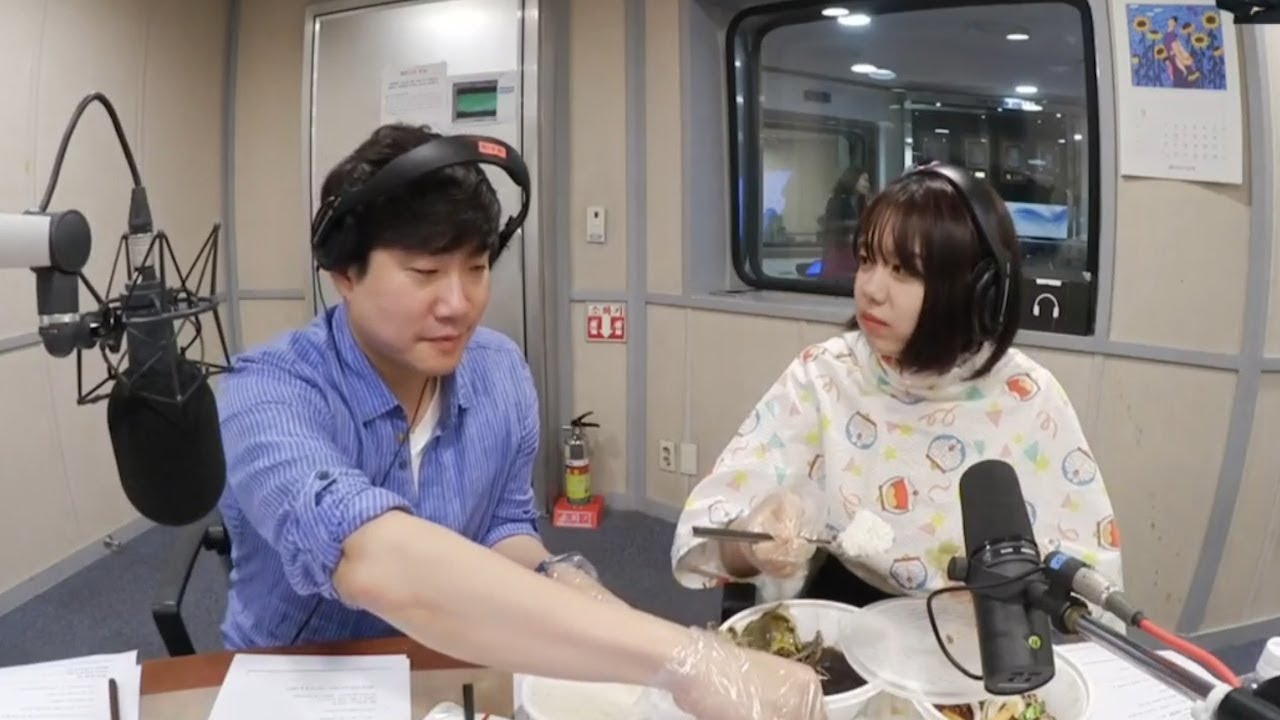 김소혜 어린이 간장게장 먹여주는 어린이집 방송