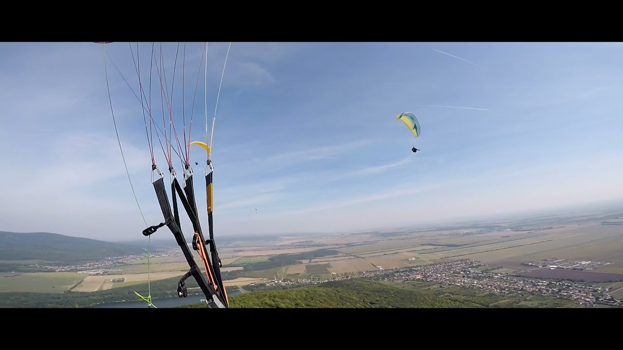 Paragliding Horn&eacute; Ore&scaron;any