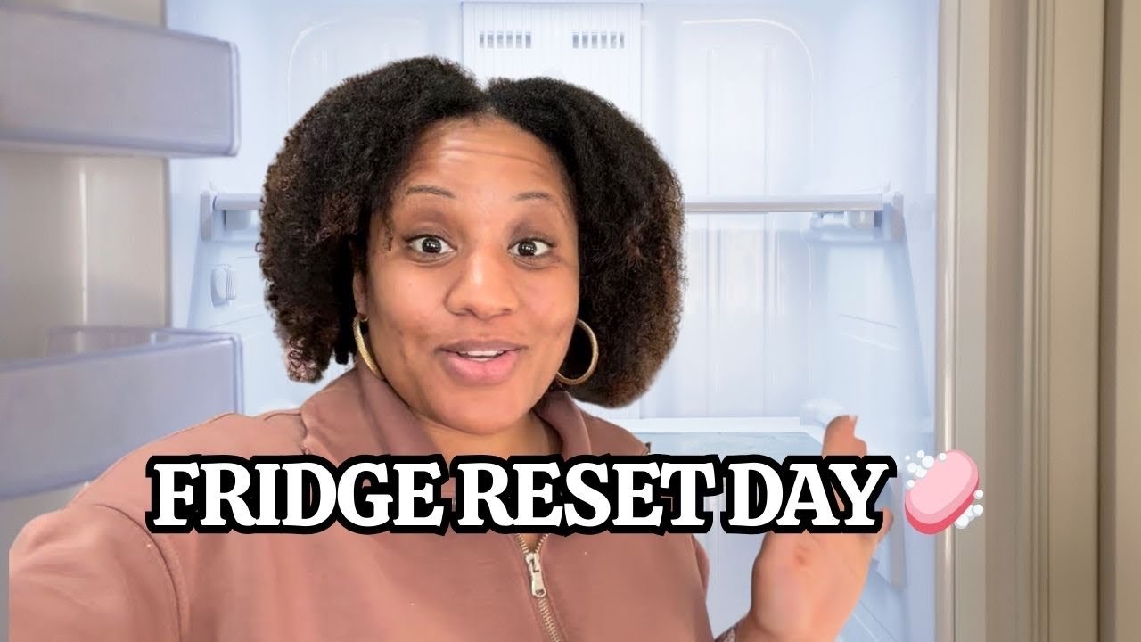 Fridge Clean Out & Organization Reset | Busy Mom Cleaning Motivation