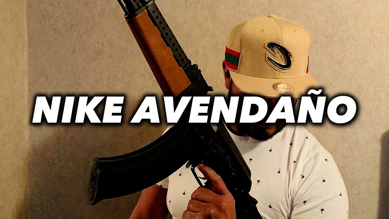 Nike Avendaño
