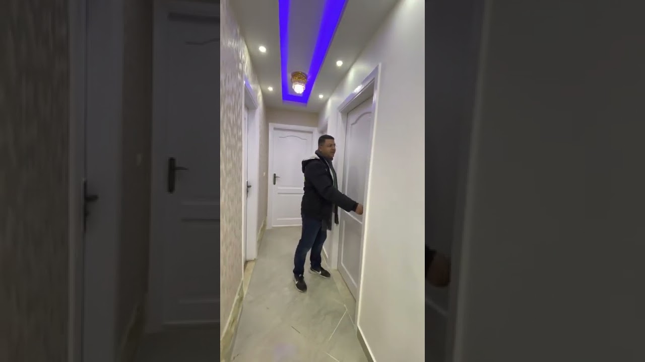 هو ده الاميركن في شقق دار مصر ١٣٠م واوووووووعي بقي روقااااان