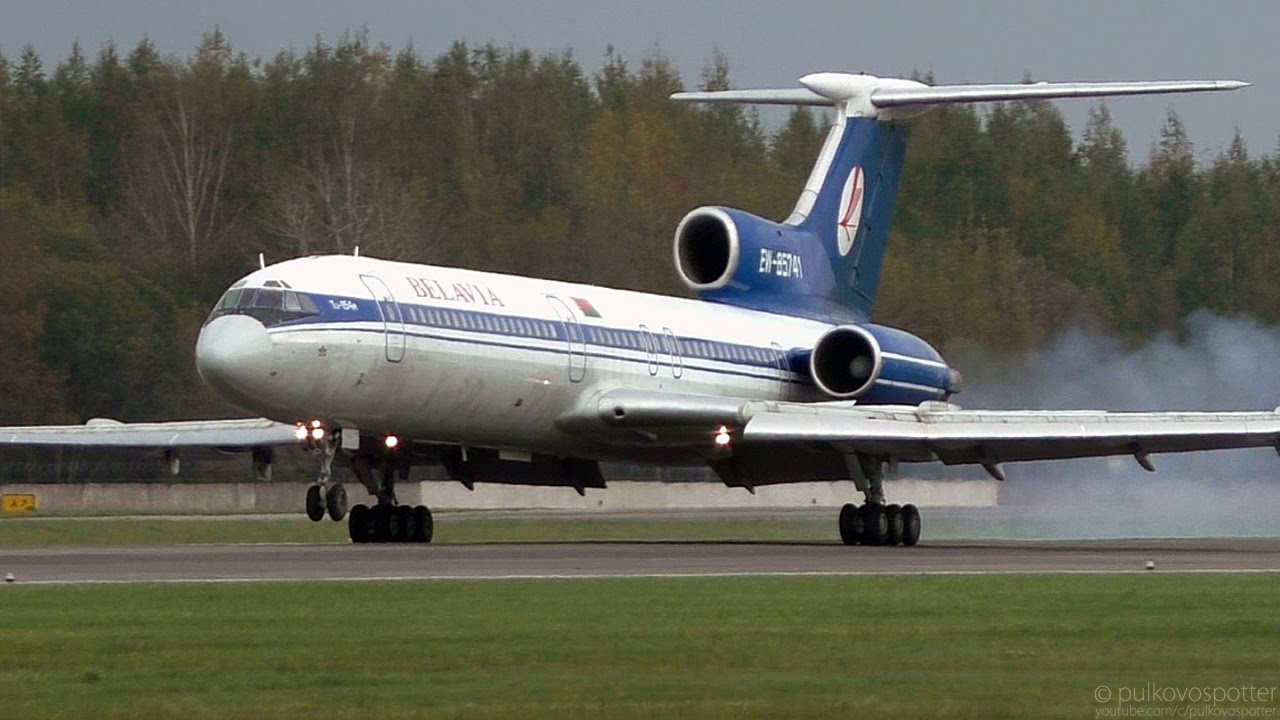 Ту-154М EW-85741 а/к Белавиа | Громкая посадка в аэропорту Санкт-Петербурга