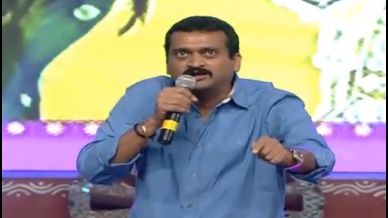 Bandla Ganesh Most Funny & Comedy Speech - Govindudu Andarivadele Audio Launch Live - Ram Charan
