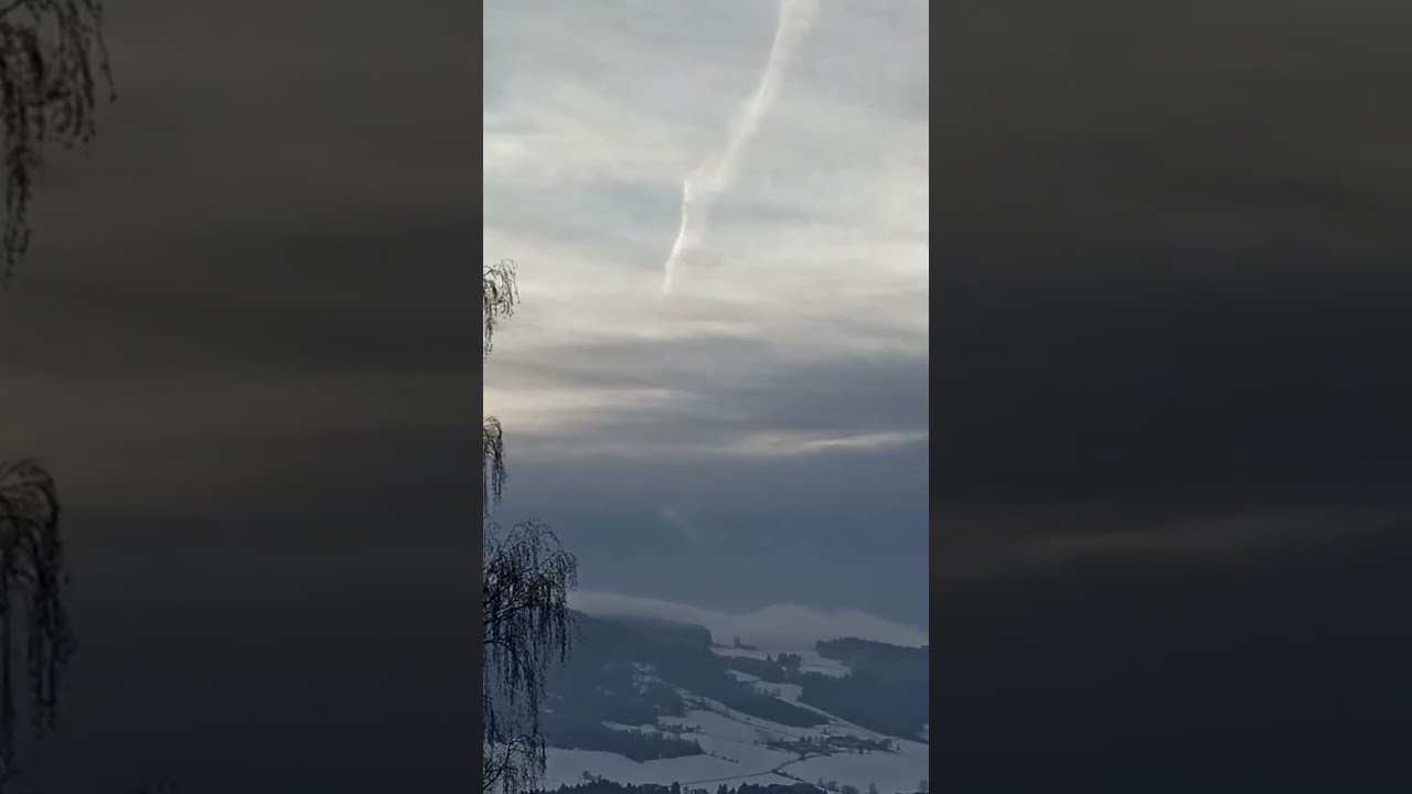 “Yesterday Hurghada +25, Today Austria −5: A Weather Whiplash ❄️✈️”