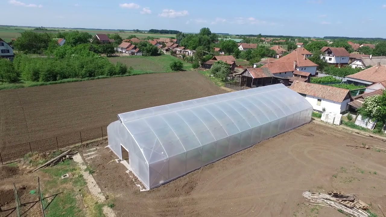 Alagút rendszerű fóliaház 10m x 30m = 300m2
