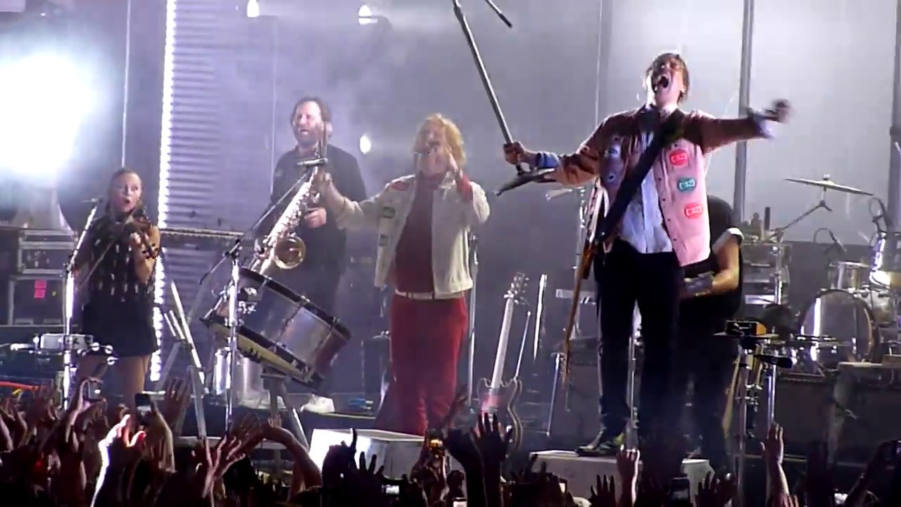 Arcade Fire - Wake Up - Castlefield Bowl - Manchester - 06-07-2017