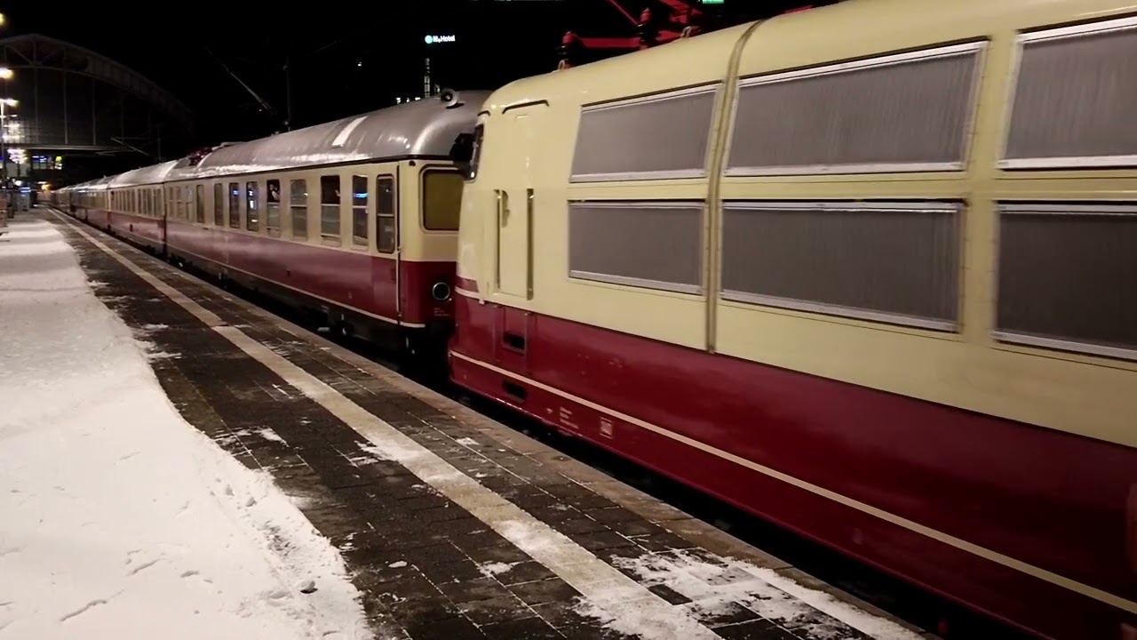 Folge 13: Lübeck Hbf am 17.12.2022: Ausfahrt zweier Sonderzüge (mit 103 113-7 bzw. 232 535-5)