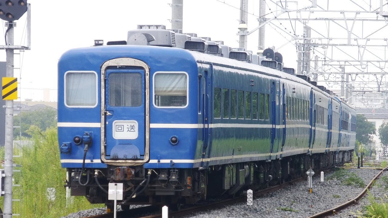 【東武 ＳＬ客車 はまなす14系 4両、四国12系 2両の状況】ＳＬ大樹 客車 JR北海道14系 4両、JR四国12系 2両 留置位置変更