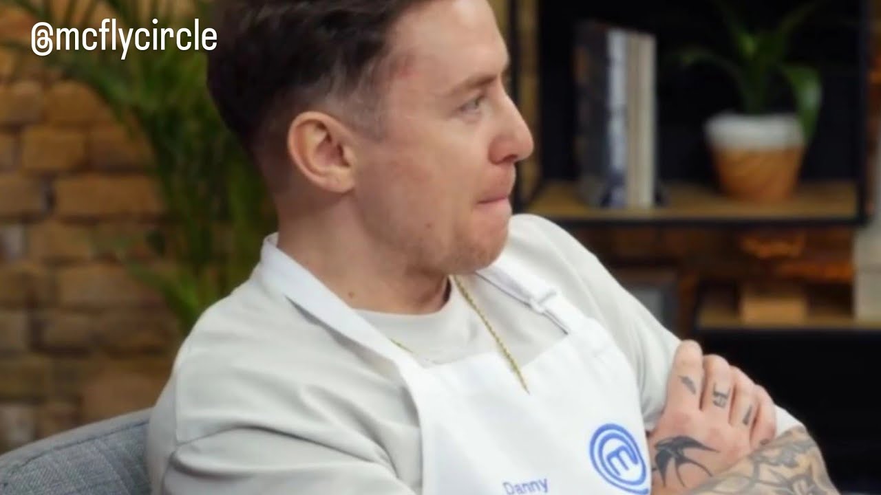 Danny Jones | MC | Episode 01 - [LEGENDADO - PT/BR] - McFLY Circle.