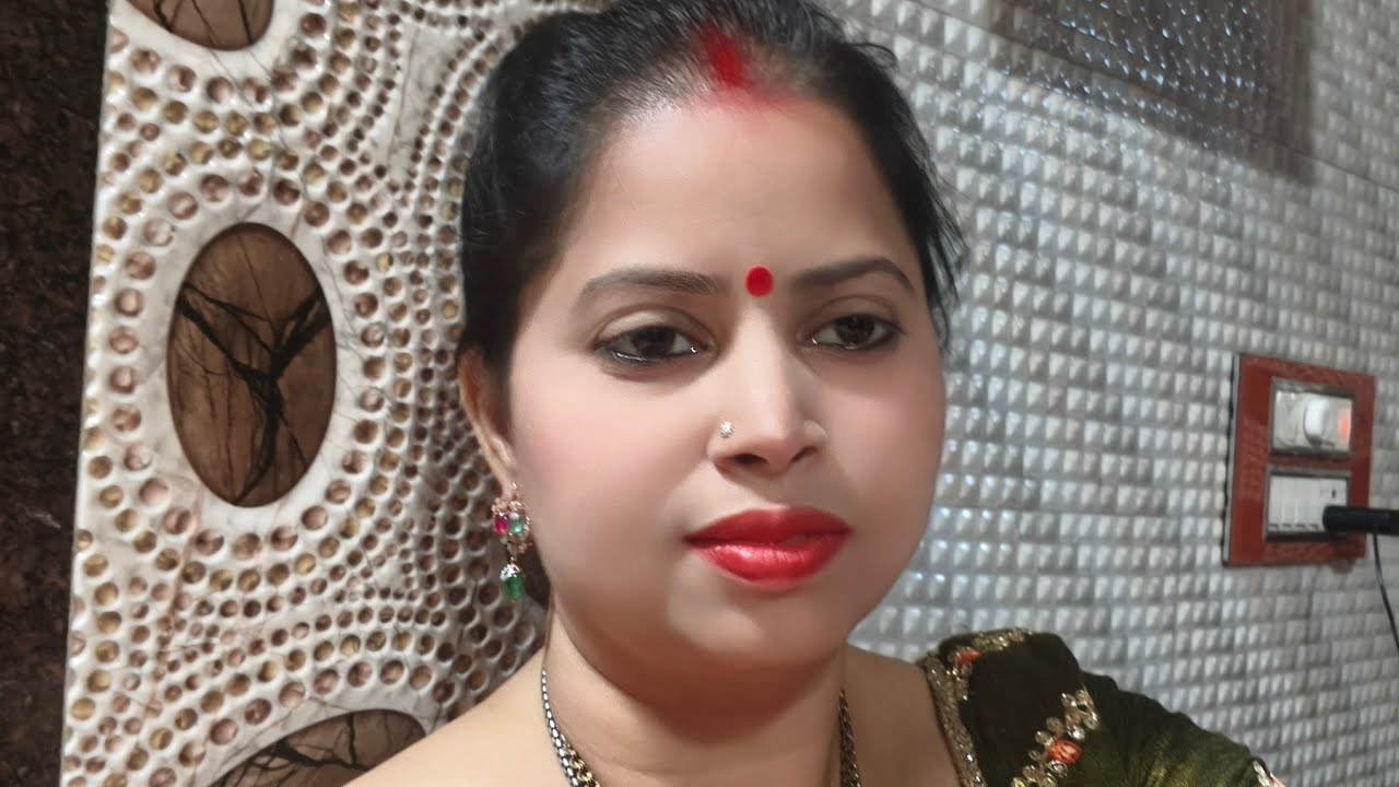 Rumpa Ghorai is live রাতের বেলা কে কে স্বপ্ন দেখতে ভালোবাসো শুভরাত্রি 🌹🌃🌹