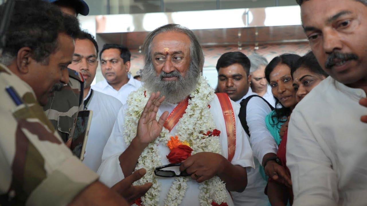 Sri Sri Ravi Shankar Gurudev in Kannur 2024