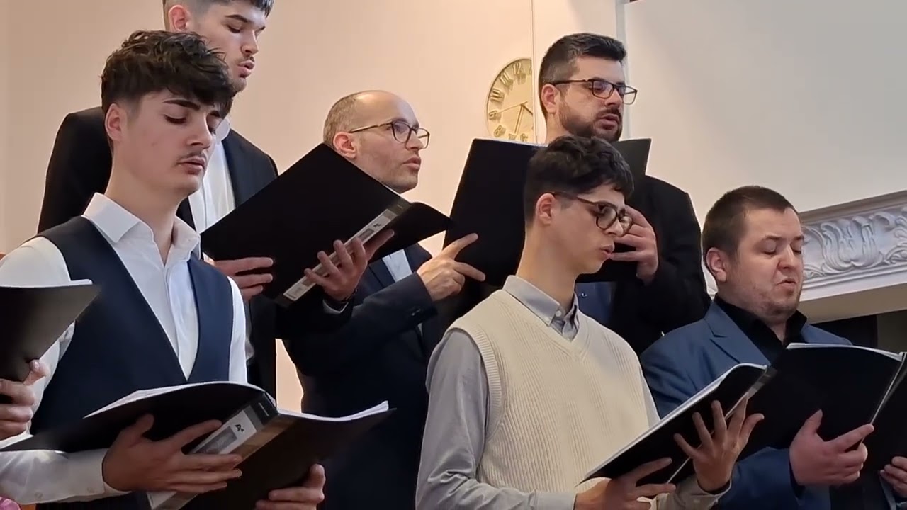 Te-așteptăm privind spre zare - Grup Haron