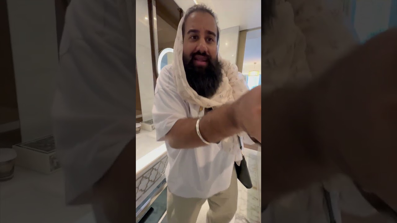 🏨Panjabi Mums When Staying In A Hotel🏨