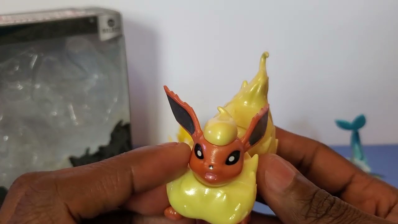 Pokemon Select Evolution Multipack Set Eevee, Jolteon, Vaporeon, Flareon Review