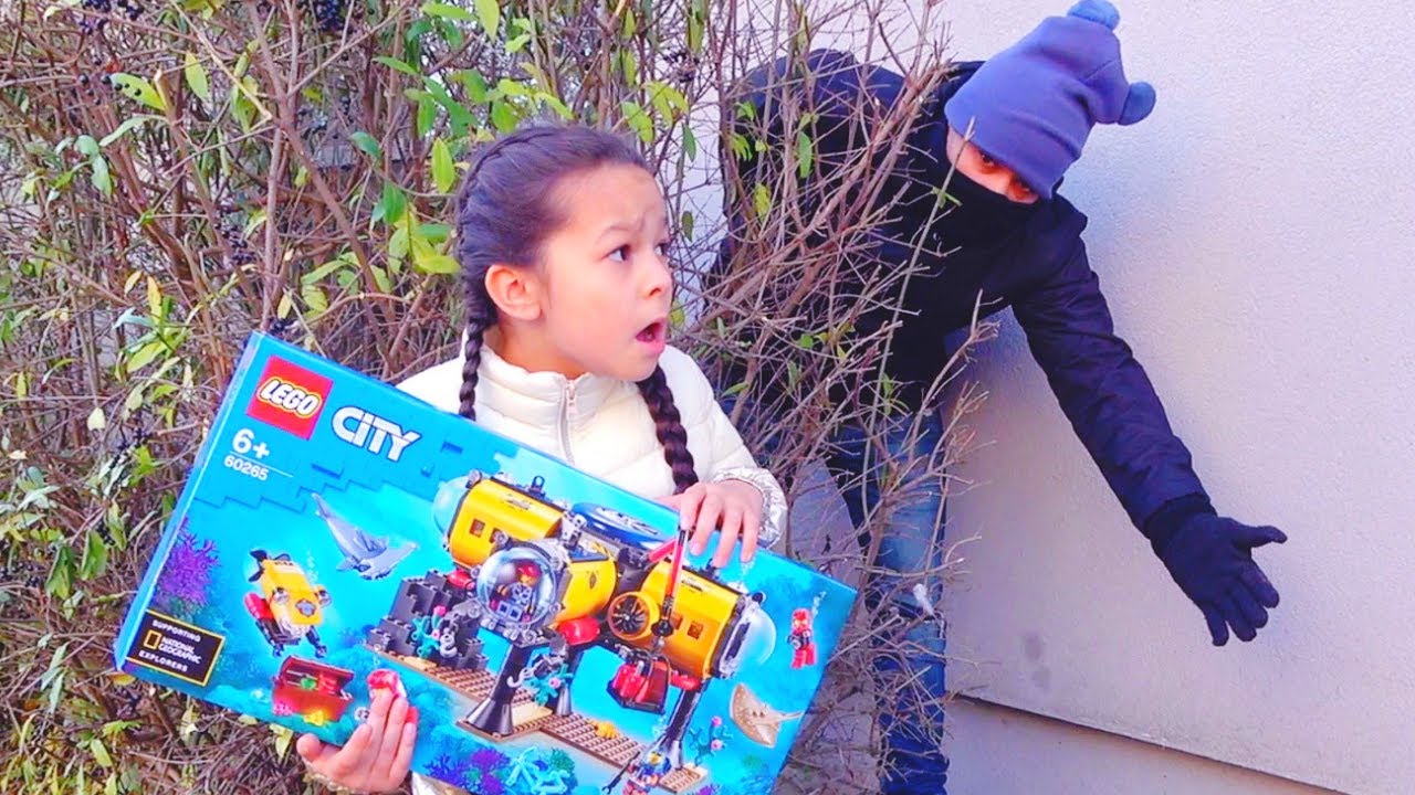 ŚLEDZIŁ MNIE! To Był Prezent dla TATY - LEGO City
