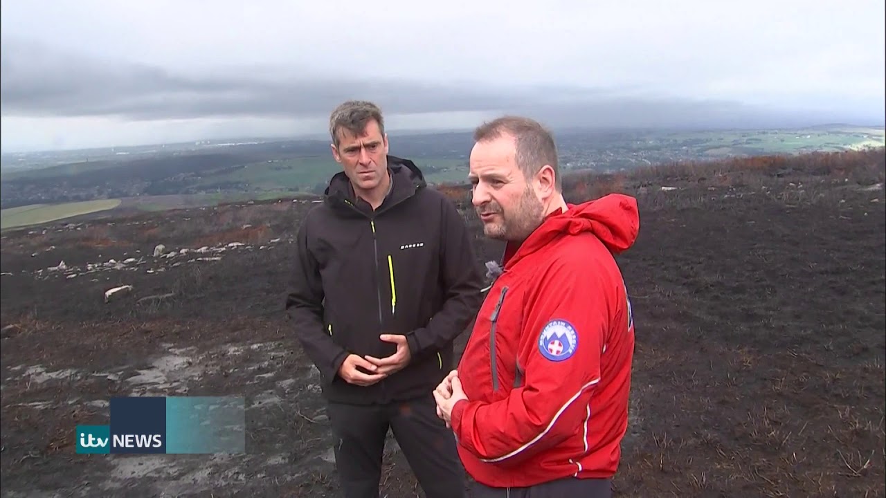 Extreme weather 2018 - Saddleworth Moor scorched earth (UK) - BBC News - 27th August 2018