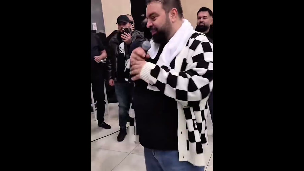 Salam vrea să I pupe mâna lui Kenghis cu vioara‼️