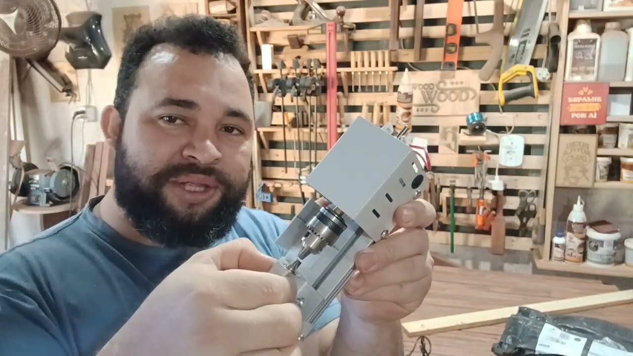 Comprei um Mini torno no AliExpress, pequeno no Tamanho mais Gigante na Pot&ecirc;ncia _ Review 