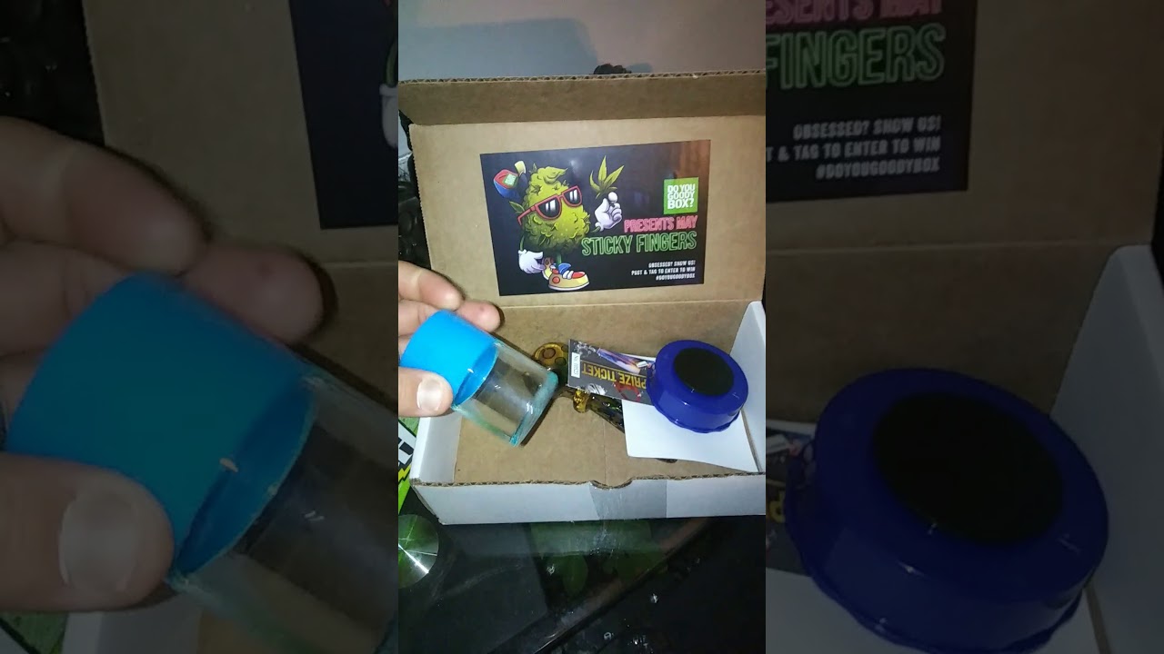 420 goodybox may 2018 STICKY FINGERS
