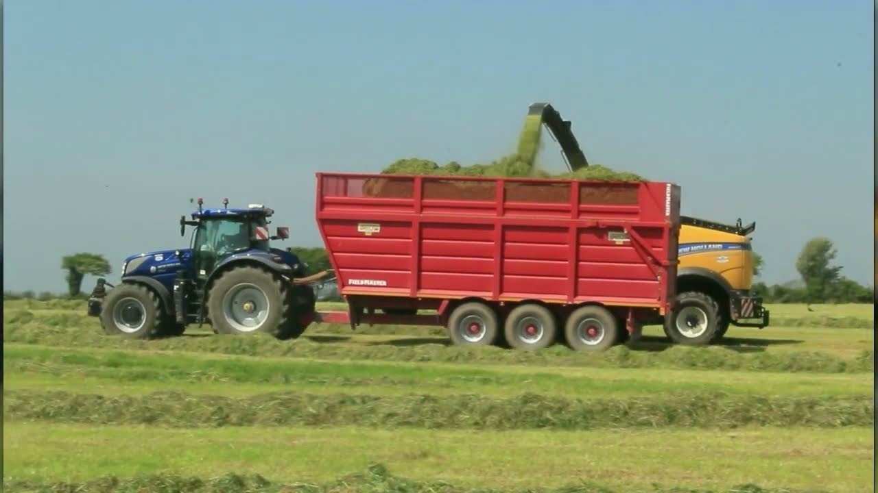 Silage 24 -  New New Holland Fr920