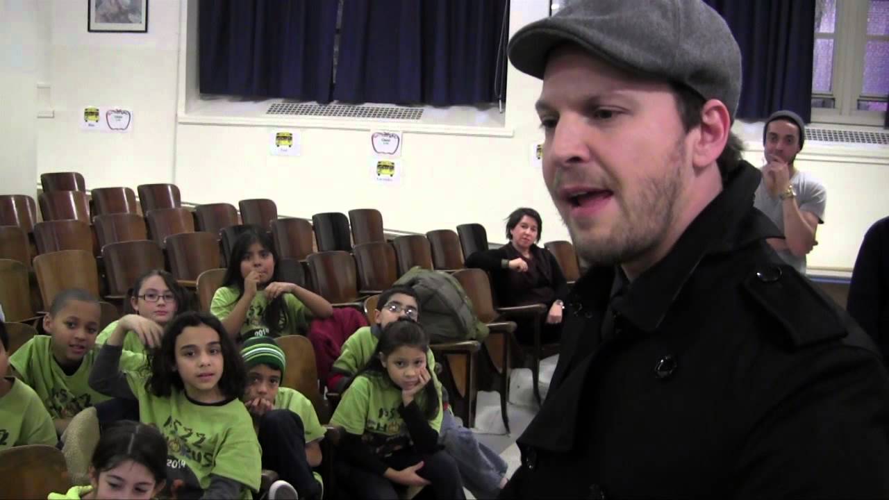 PS22 Chorus interviews Gavin DeGraw!