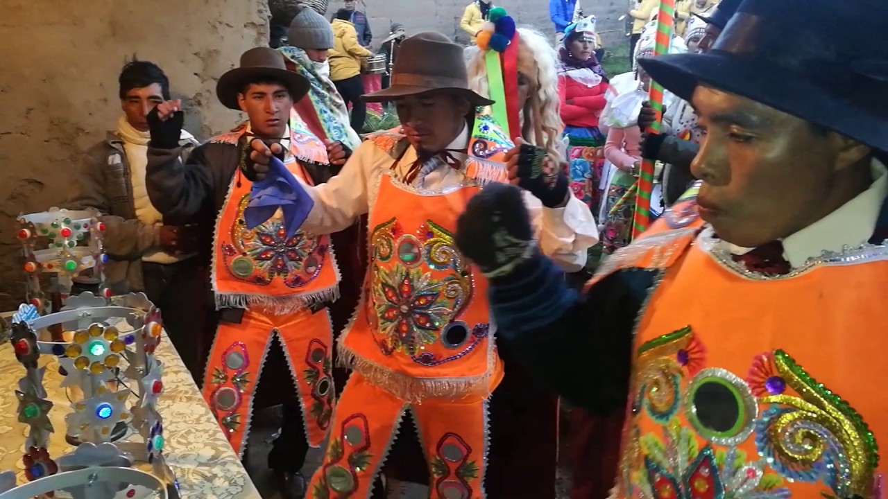 Fiesta Patronal 03 de Mayo - Cochas Huanuco 2017 ( Visita a la casa del Caporal )