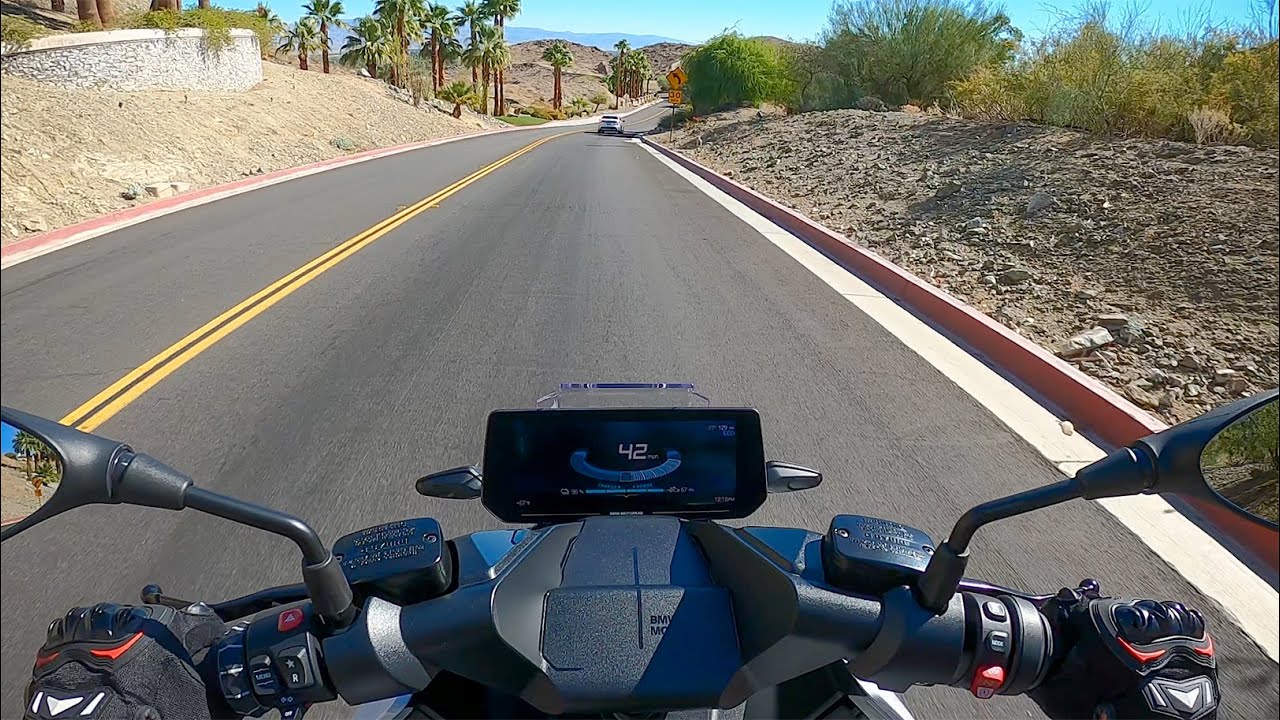 2022 BMW CE 04  - POV Test Ride