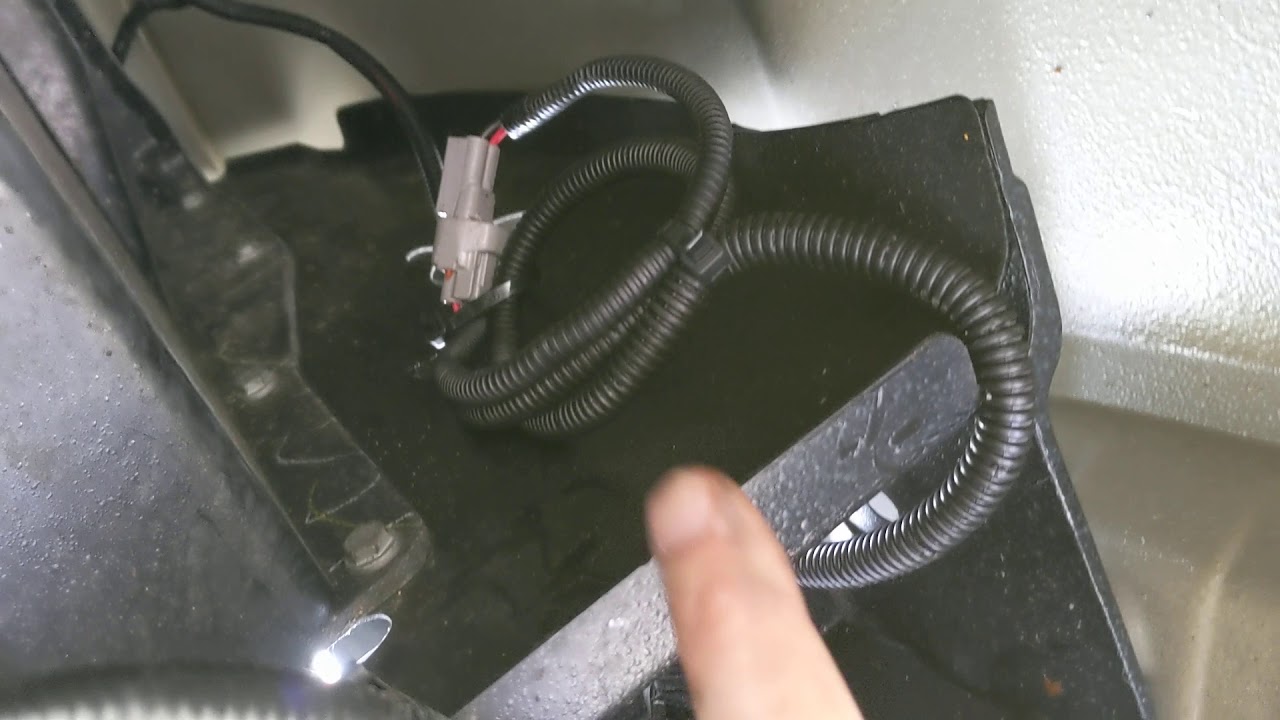 RSI Smart Cap 3rd brake light wiring on 3rd gen tacoma
