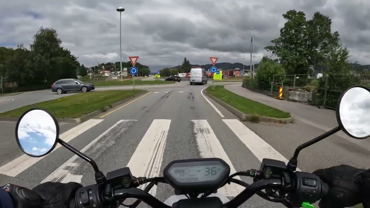 【IRL Scooter driving】NIU UQI GT Sport - Recording session 1