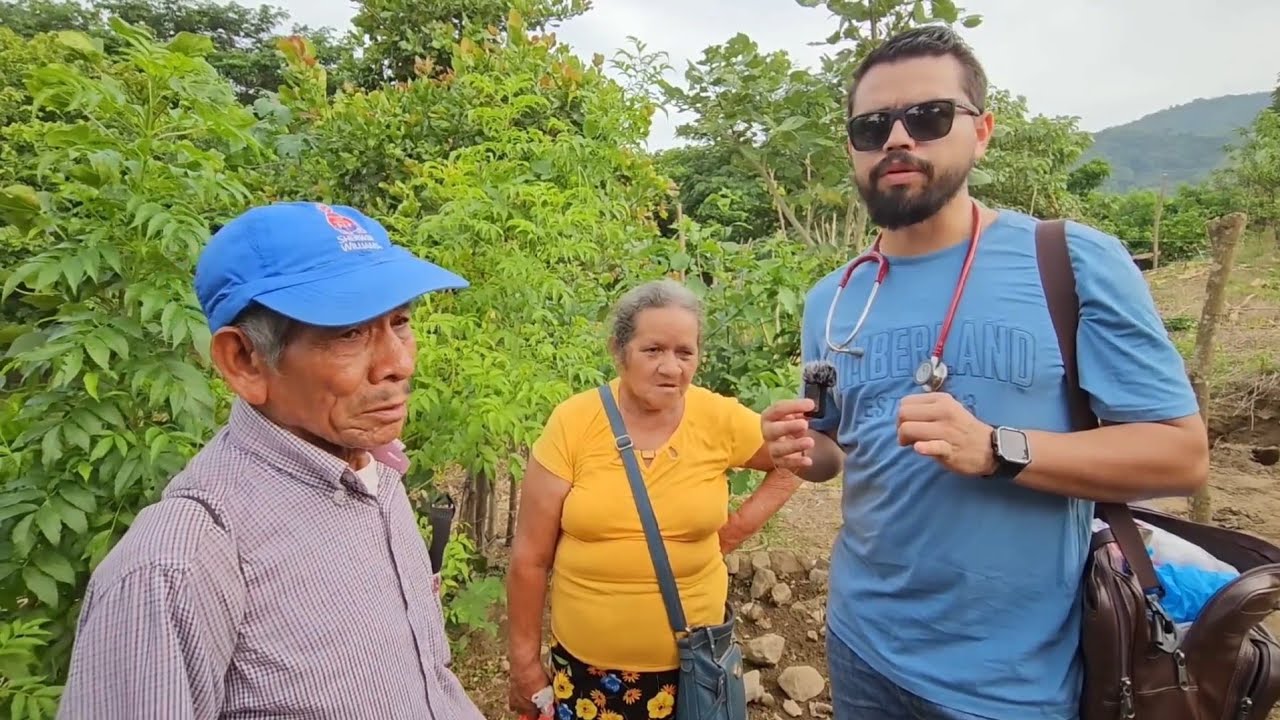 @sivardoctor Regalaran una Cirugía aún abuelo | Vive en extrema pobreza 🥹