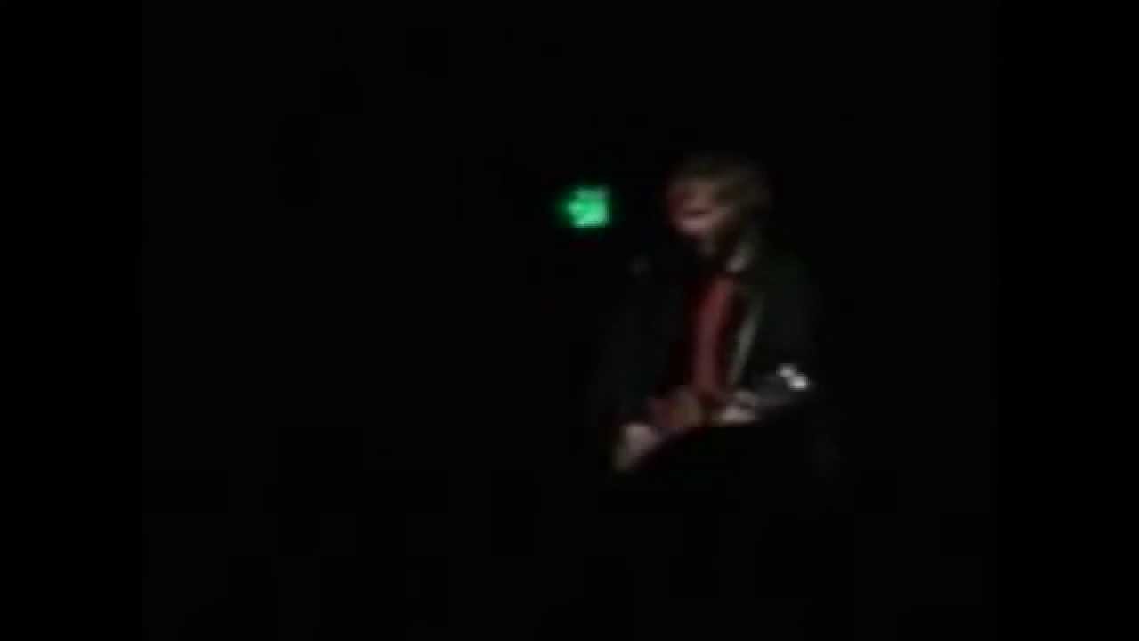 Beck live - Alameda (Elliott Smith cover, 2003 memorial concert)