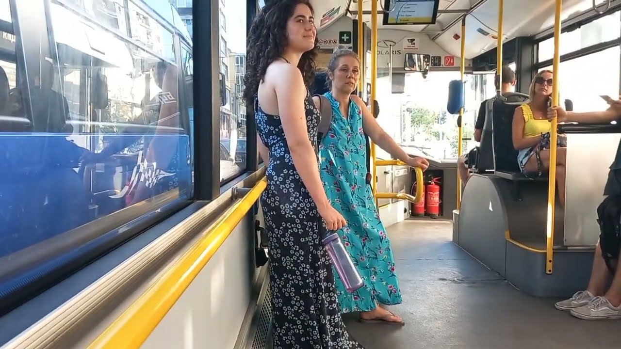 Burgas I Solaris Urbino 12 CNG III Терминал юг - Р. летище Бургас Line 15ª