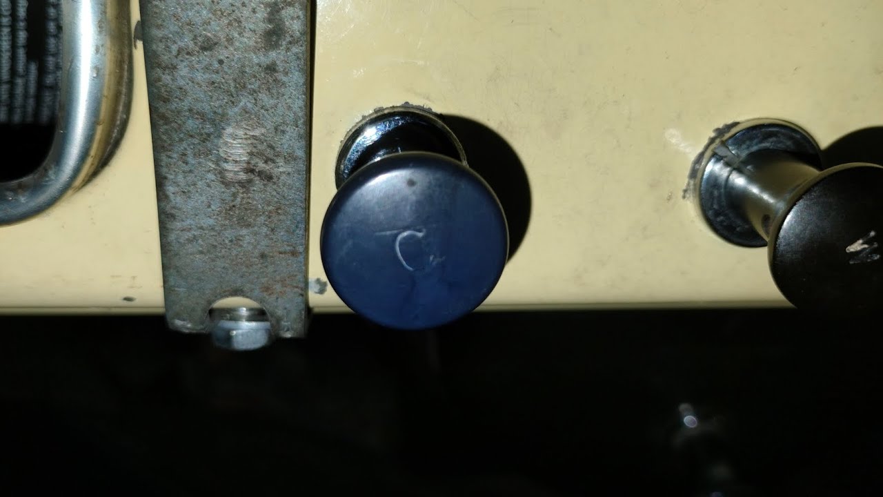 Morris Minor Level 1: C is for control